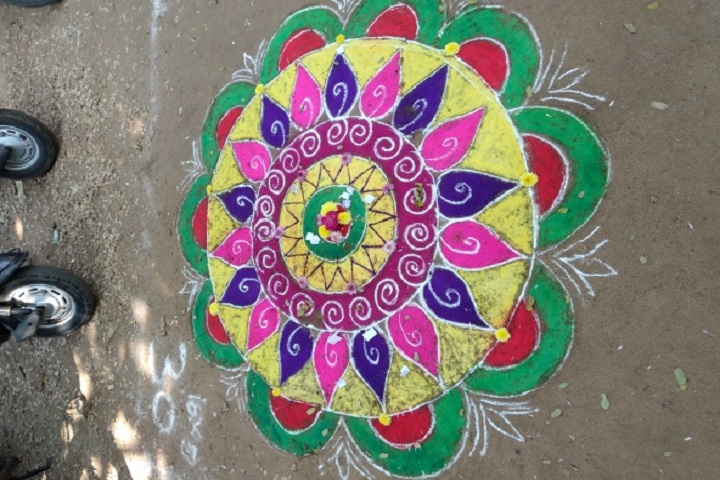 https://cache.careers360.mobi/media/colleges/social-media/media-gallery/14710/2020/2/20/Rangoli competition of Government Degree College Ravulapalem_Events.jpg